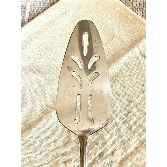 Stainless Pie Server Flatware Vintage Glossy Korea Pierced - Picture 5 of 6